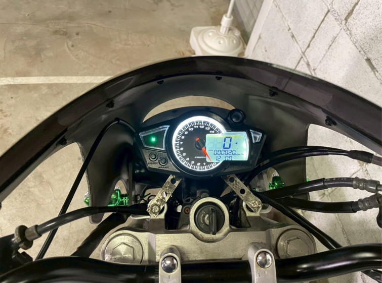 Мотоцикл Yamaha XJR400