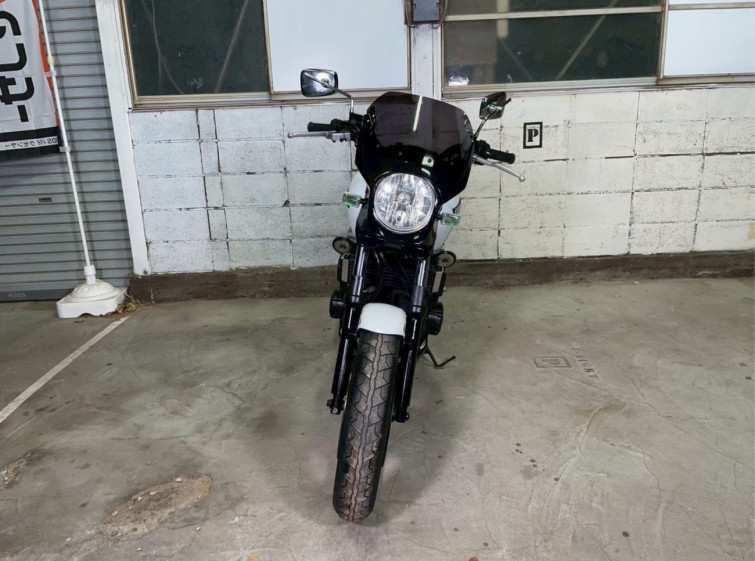 Мотоцикл Yamaha XJR400