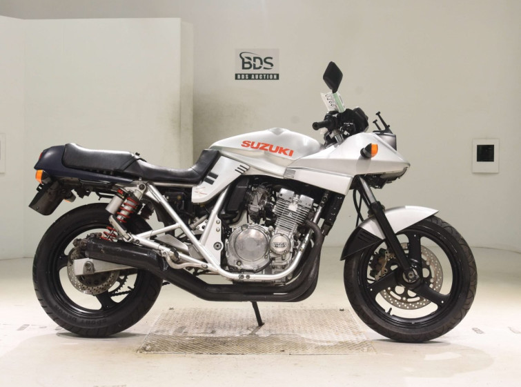 Мотоцикл Suzuki GSX250S KATANA з пробігом 12241 km