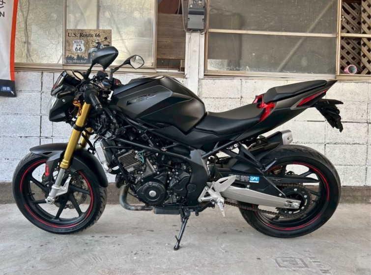 Мотоцикл Honda CBR250RR с пробегом 11571 km