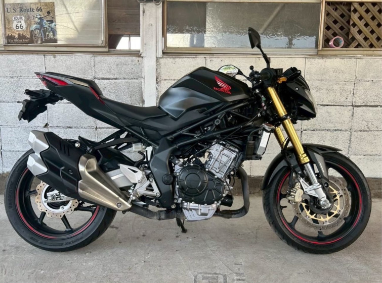 Мотоцикл Honda CBR250RR с пробегом 11571 km