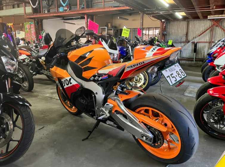 Мотоцикл Honda CBR1000RR з пробігом 22027 km