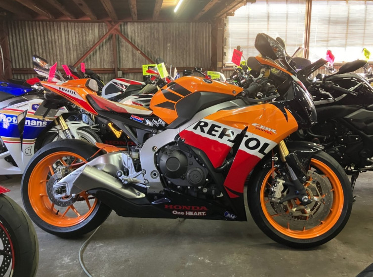Мотоцикл Honda CBR1000RR з пробігом 22027 km