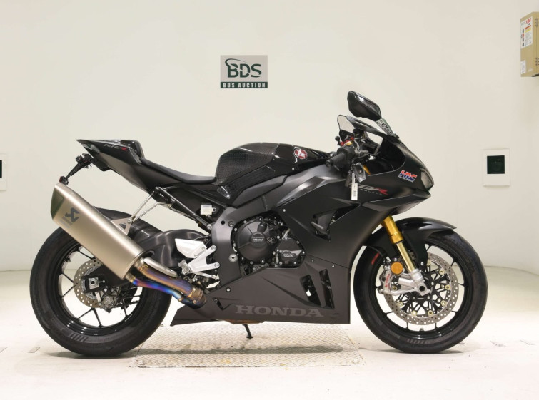 Мотоцикл Honda CBR1000RR SP з пробігом 3526 km