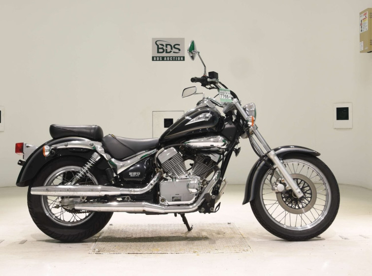 Мотоцикл Suzuki INTRUDER 250LC с пробегом 12947 km