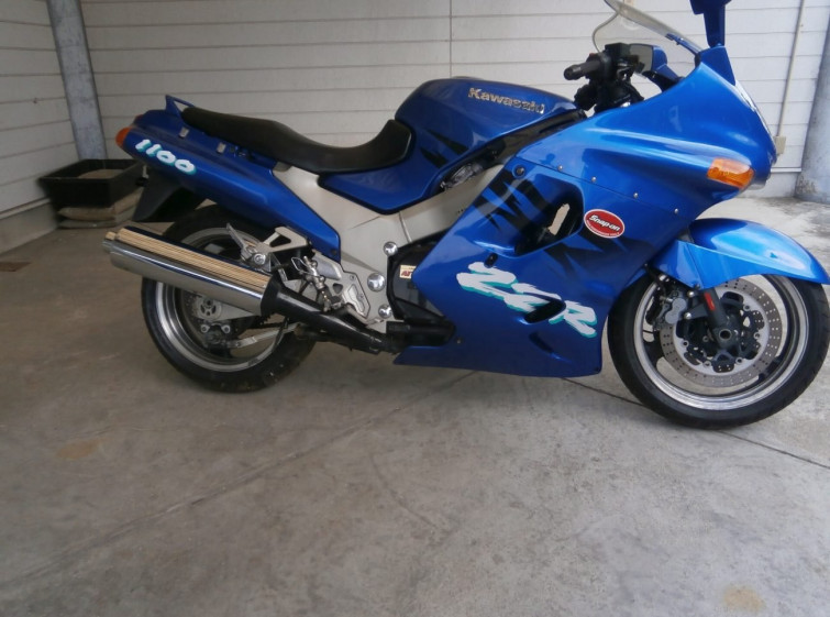 Мотоцикл Kawasaki ZZ-R1100 с пробегом 22937 km