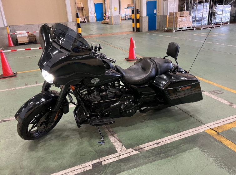 Мотоцикл HD SREET GLIDE FLHXS1690 з пробігом 20351 km