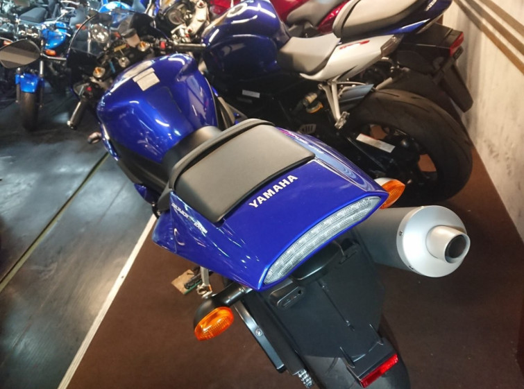 Мотоцикл Yamaha YZF-R1 с пробегом 15880 km