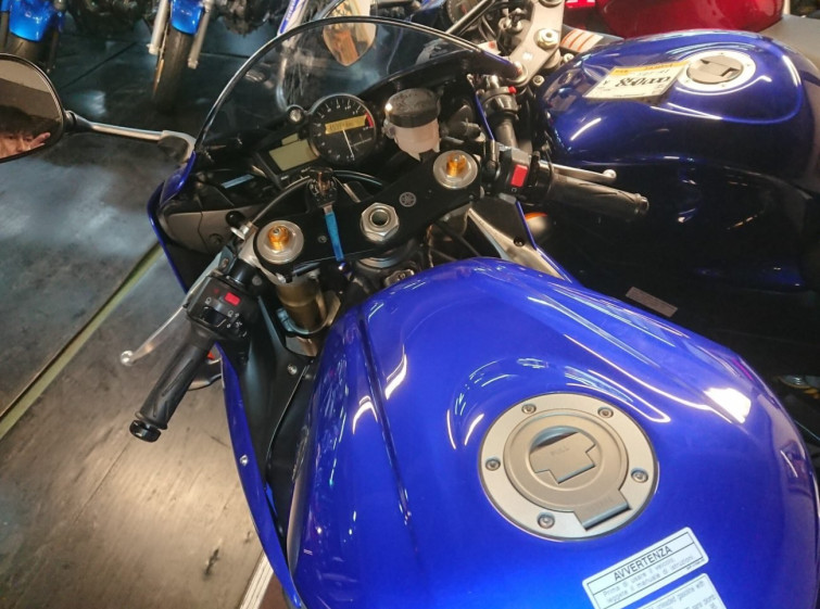 Мотоцикл Yamaha YZF-R1 с пробегом 15880 km
