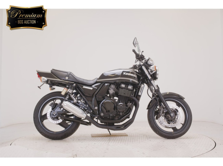 Мотоцикл Kawasaki ZRX400 с пробегом 27379 km
