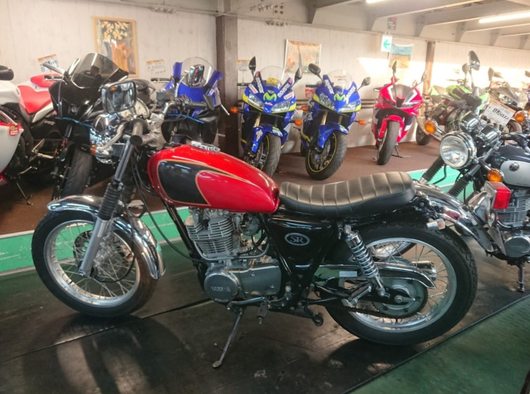 Мотоцикл Yamaha SR400 з пробігом 60 km