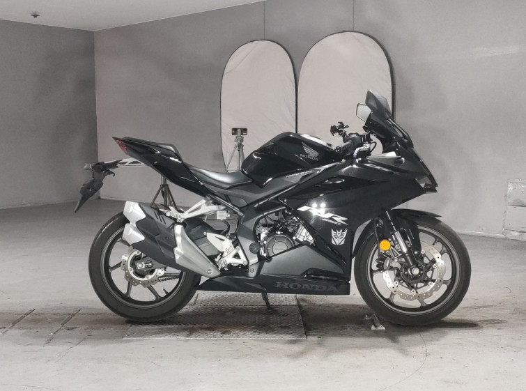 Мотоцикл Honda CBR250RR з пробігом 10836 km