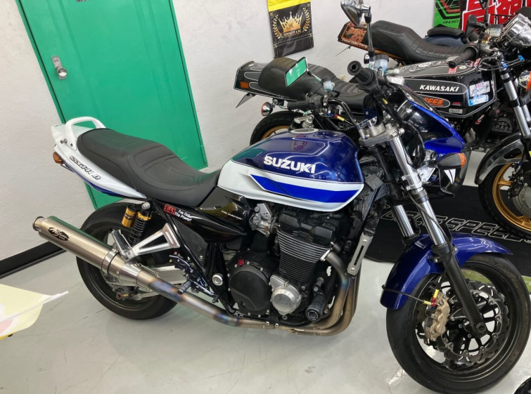 Мотоцикл Suzuki GSX1400