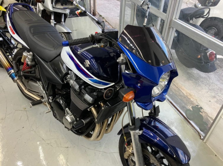 Мотоцикл Suzuki GSX1400 з пробігом 13177 km