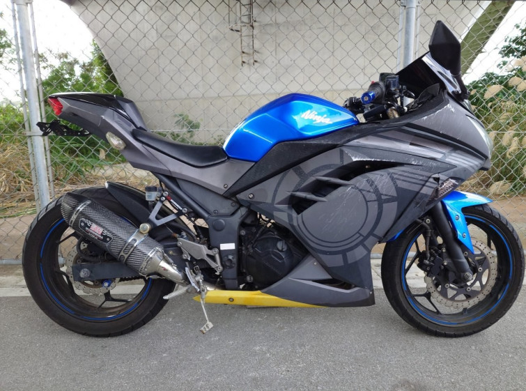 Мотоцикл Kawasaki NINJA250 с пробегом 34934 km