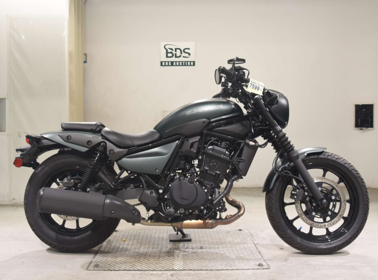 Мотоцикл Kawasaki ELIMINATOR400-3SE з пробігом 1381 km