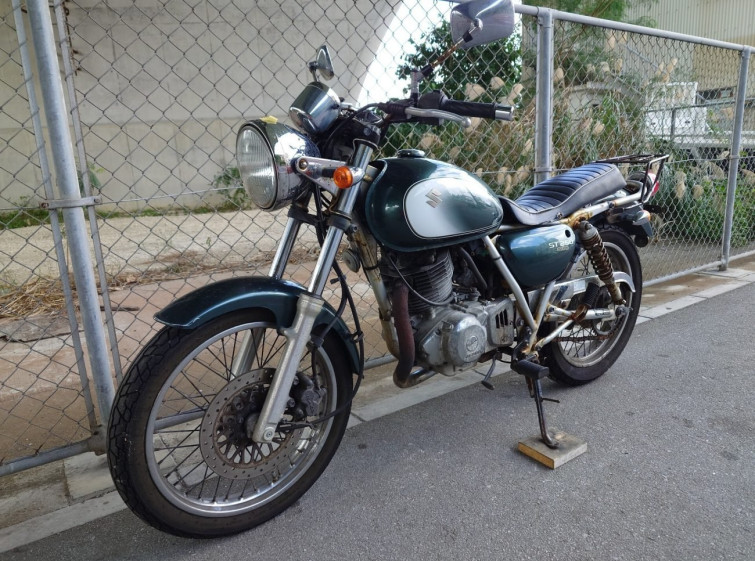 Мотоцикл Suzuki ST250E с пробегом 42458 km