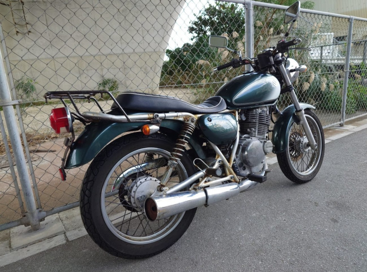 Мотоцикл Suzuki ST250E с пробегом 42458 km