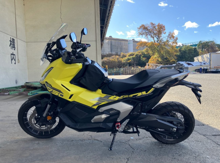 Мотоцикл Honda X-ADV750 з пробігом 2281 km