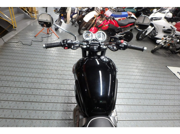 Мотоцикл Triumph BONNEVILLE T120 з пробігом 6789 km