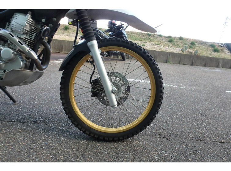 Мотоцикл Yamaha SEROW XT250 с пробегом 19456 km