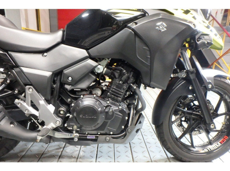 Мотоцикл Suzuki GSR250 с пробегом 10974 km