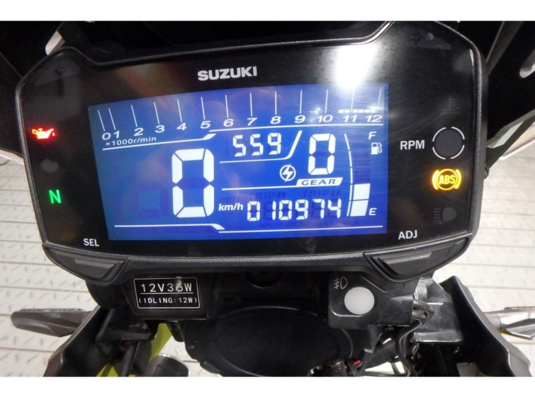 Мотоцикл Suzuki GSR250 с пробегом 10974 km