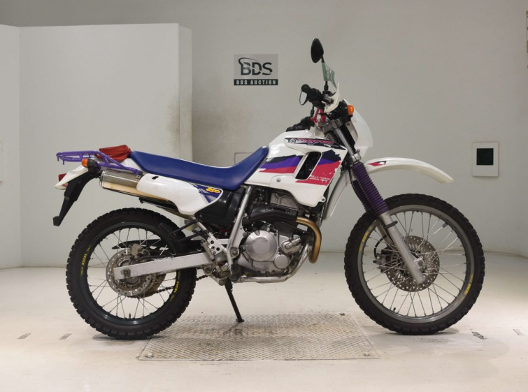 Мотоцикл Honda XL250 DEGREE с пробегом 61168 km