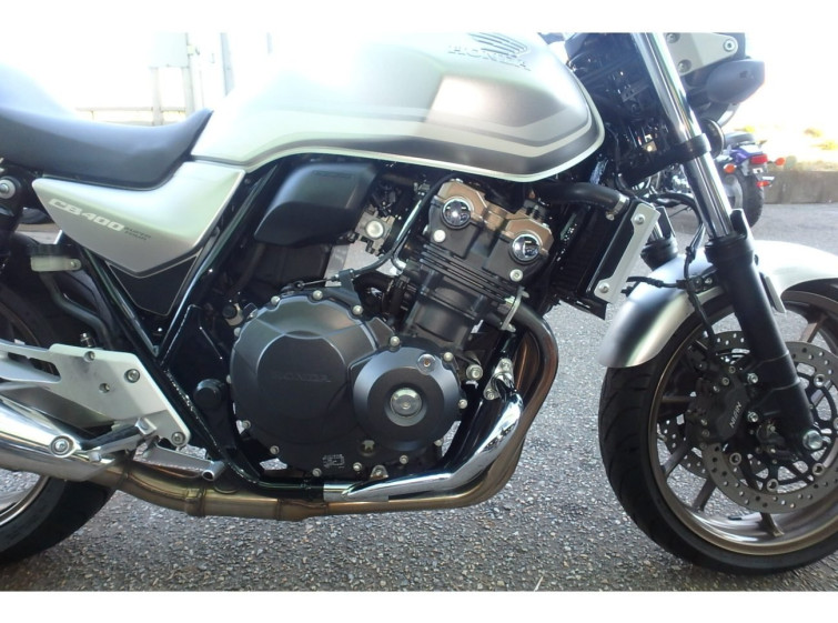 Мотоцикл Honda CB400SF ABS с пробегом 28210 km