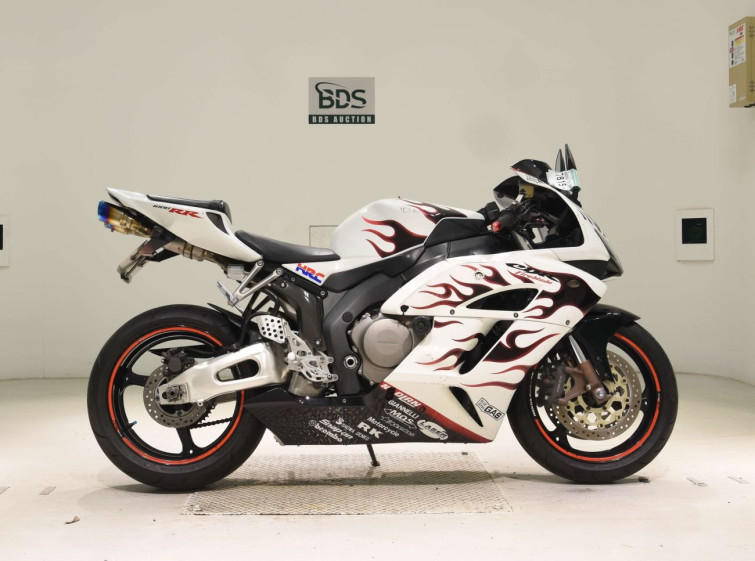 Мотоцикл Honda CBR1000RR з пробігом 53069 km