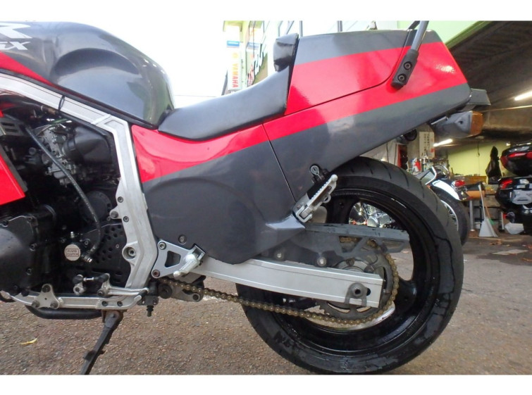 Мотоцикл Suzuki GSX-R750 з пробігом 26326 km