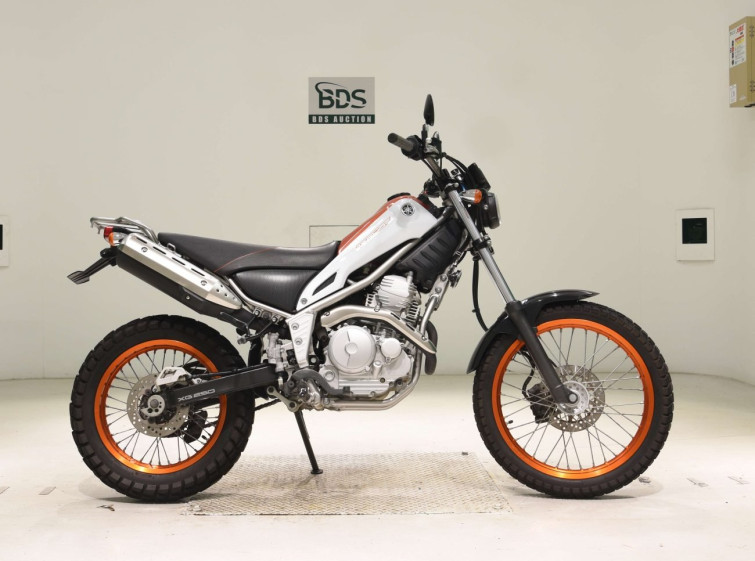 Мотоцикл Yamaha TRICKER з пробігом 13009 km