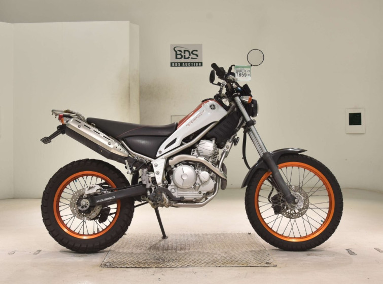 Мотоцикл Yamaha TRICKER з пробігом 13294 km