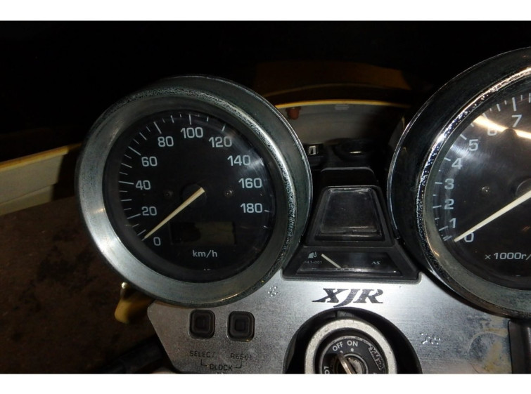 Мотоцикл Yamaha XJR400