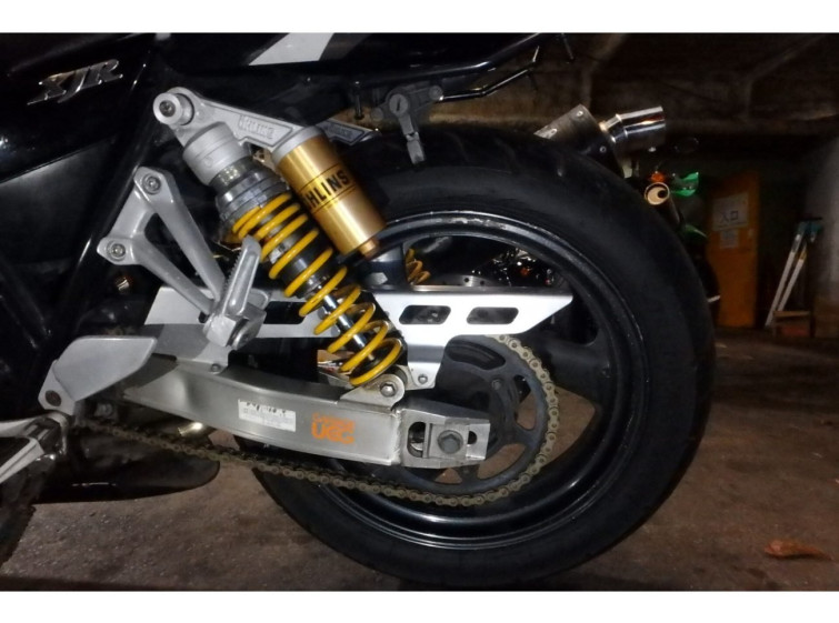 Мотоцикл Yamaha XJR400