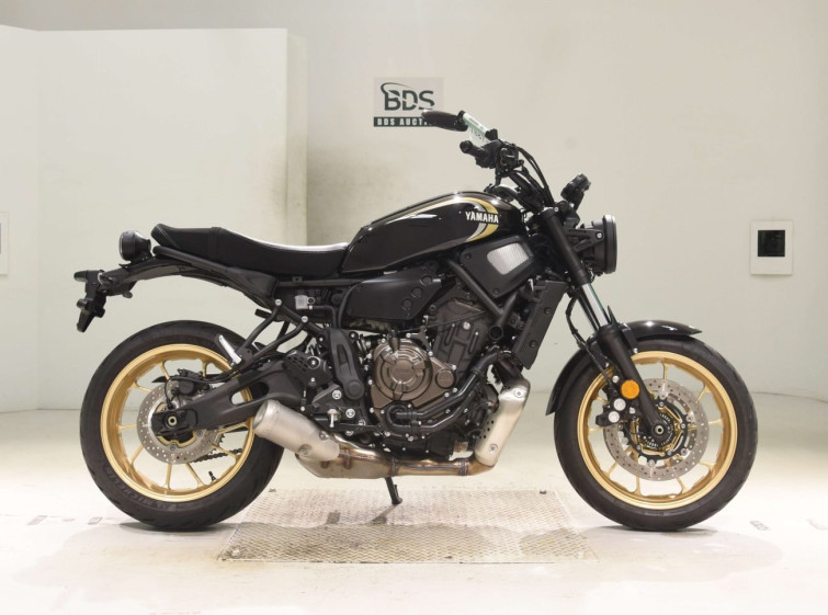 Мотоцикл Yamaha XSR700 з пробігом 6541 km