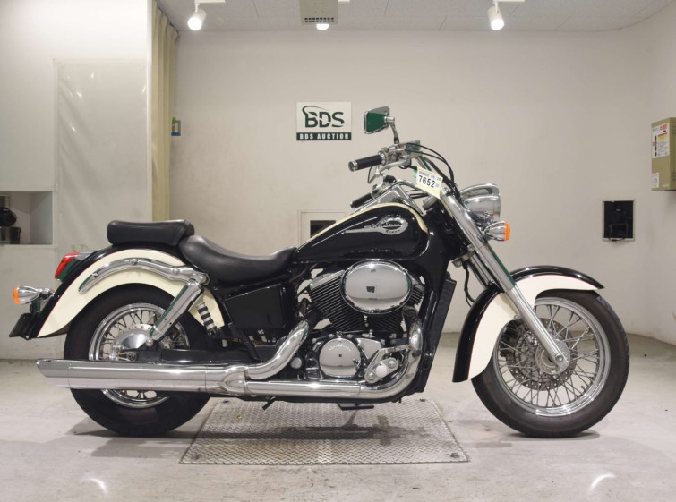 Мотоцикл Honda SHADOW750 з пробігом 24403 km