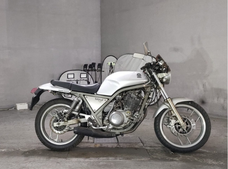 Мотоцикл Yamaha SRX600 с пробегом 20250 km