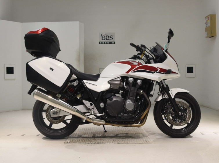 Мотоцикл Honda CB1300SF ST с пробегом 13658 km