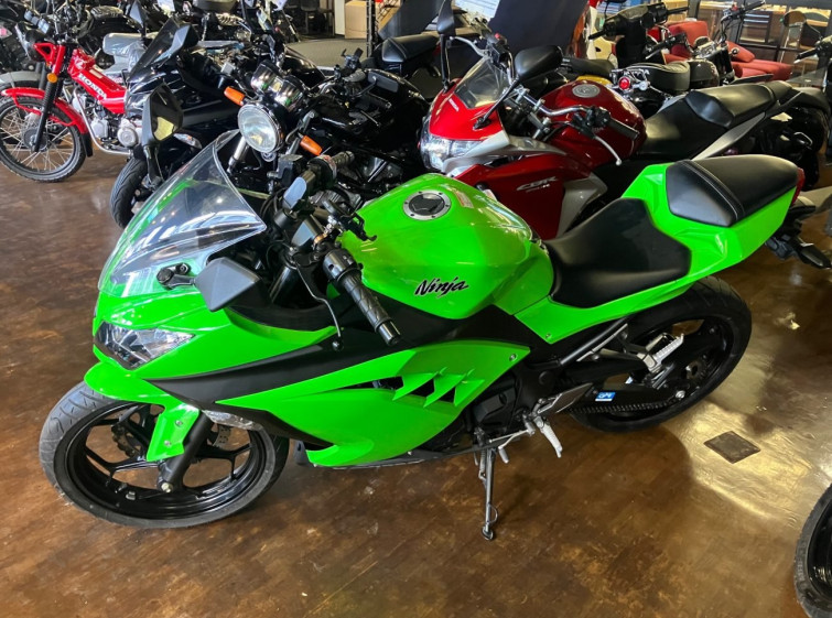 Мотоцикл Kawasaki NINJA250 с пробегом 18797 km