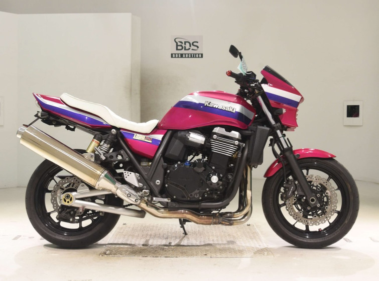 Мотоцикл Kawasaki ZRX1200 DAEG с пробегом 29541 km