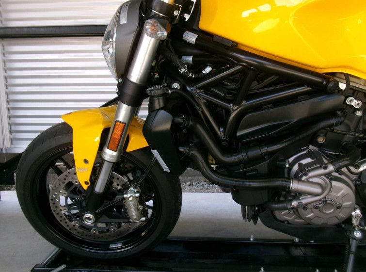 Мотоцикл Ducati MONSTER 821 з пробігом 9639 km