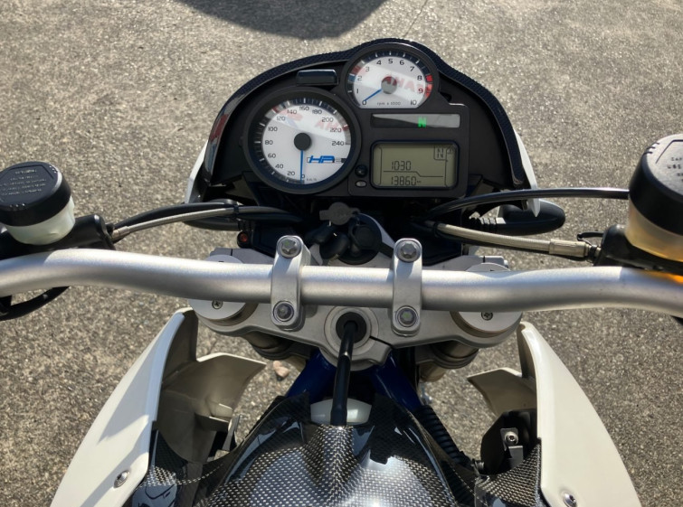 Мотоцикл BMW HP2 MEGAMOTO с пробегом 13860 km