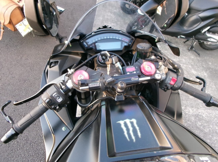 Мотоцикл Kawasaki NINJA ZX-10RR с пробегом 12256 km