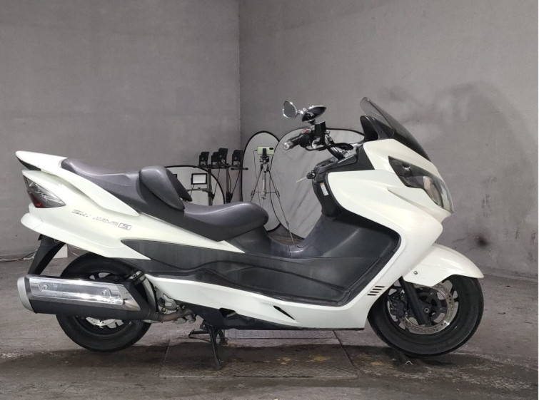 Мотоцикл Suzuki SKYWAVE 250S с пробегом 41298 km