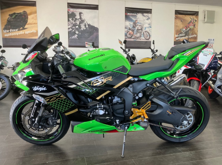 Мотоцикл Kawasaki NINJA ZX-6R с пробегом 5716 km