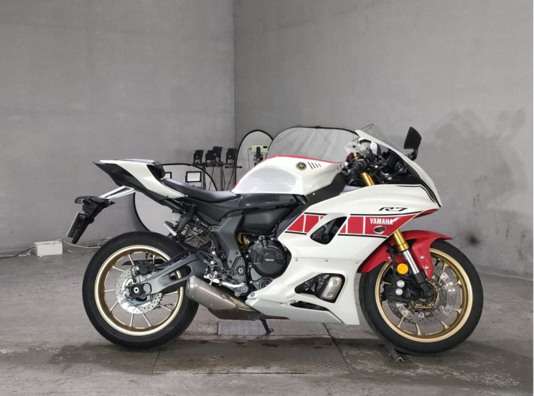 Мотоцикл Yamaha YZF-R7 з пробігом 8100 km