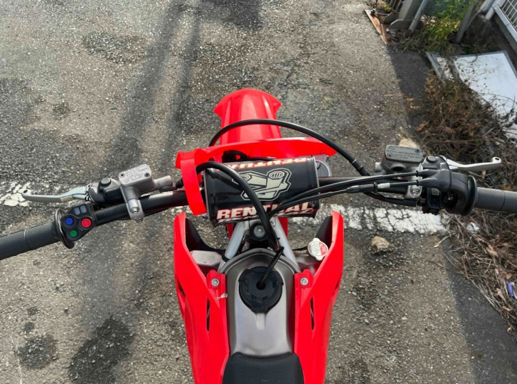 Мотоцикл Honda CRF450R