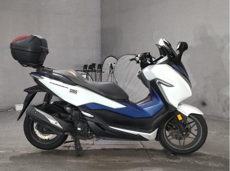 Мотоцикл Honda FORZA с пробегом 48743 km