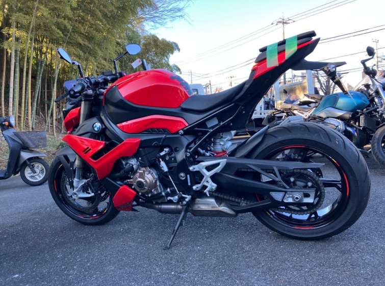 Мотоцикл BMW S1000R с пробегом 9284 km